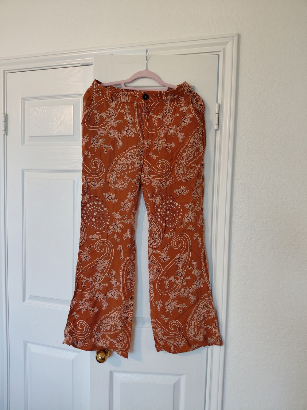Zara Burnt Orange Paisley-Print Wide Leg Pants. Silky Fabric